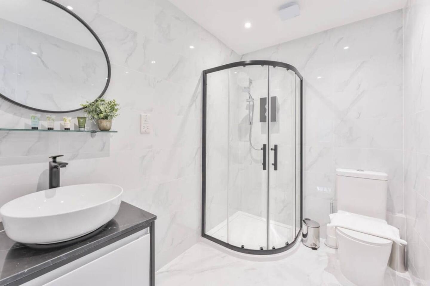 Pass The Keys Flat 8 - Charming 1 Bedroom Flat: Ideal Urban Oasis * Birmingham
